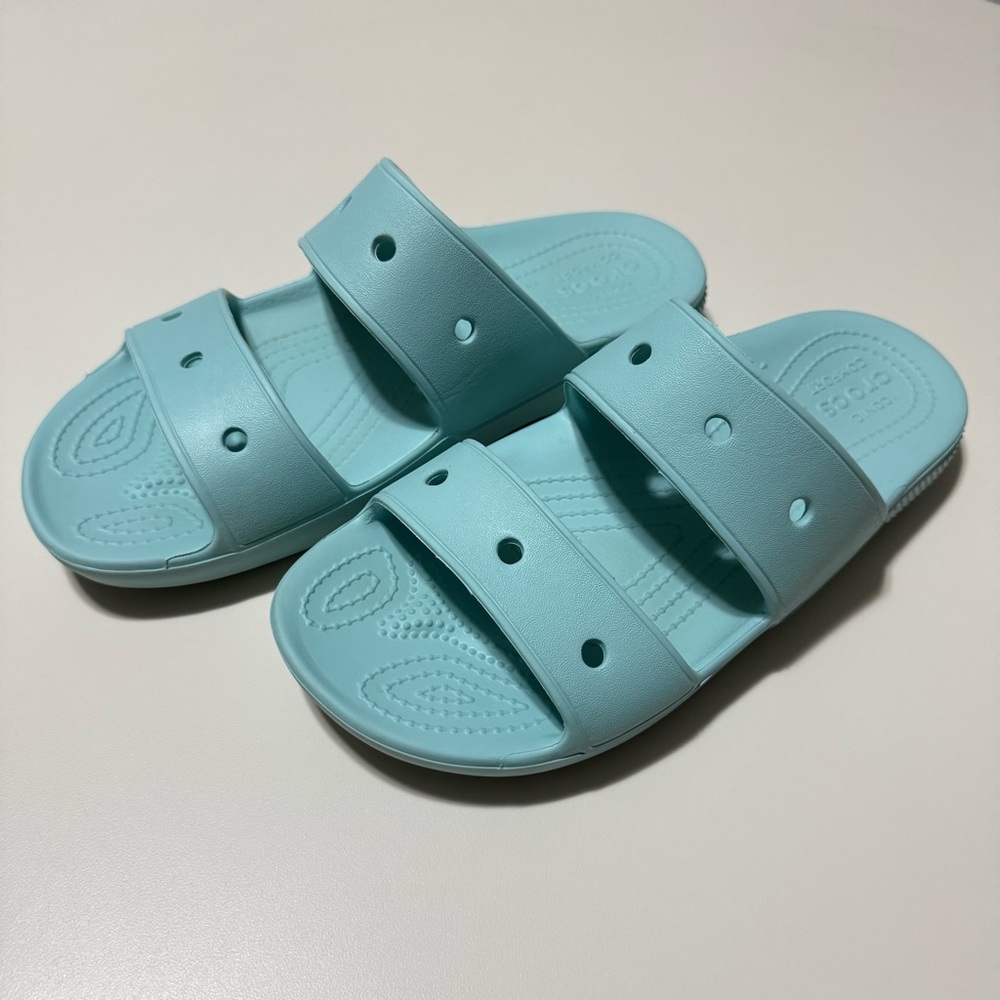 Crocs Unisex Classic Two-Strap Slide Sandals Aqua USED Size 9 W / 7 M